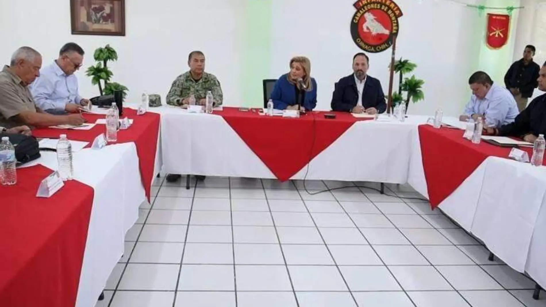 reunión de seguridad en Ojinaga